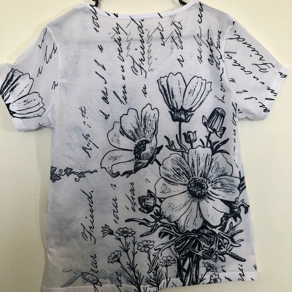 MILANO Womens Embellished Silver Studded T-Shirt Size Medium Black & White - Picture 11 of 14